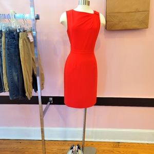Tahari red sheath sz.6